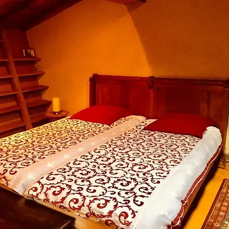 Holiday home Gite Saint-nicolas Parthenay