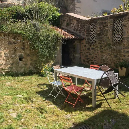 Holiday home Gite Saint-nicolas Parthenay